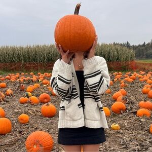 Meet your Posher, Yessenia